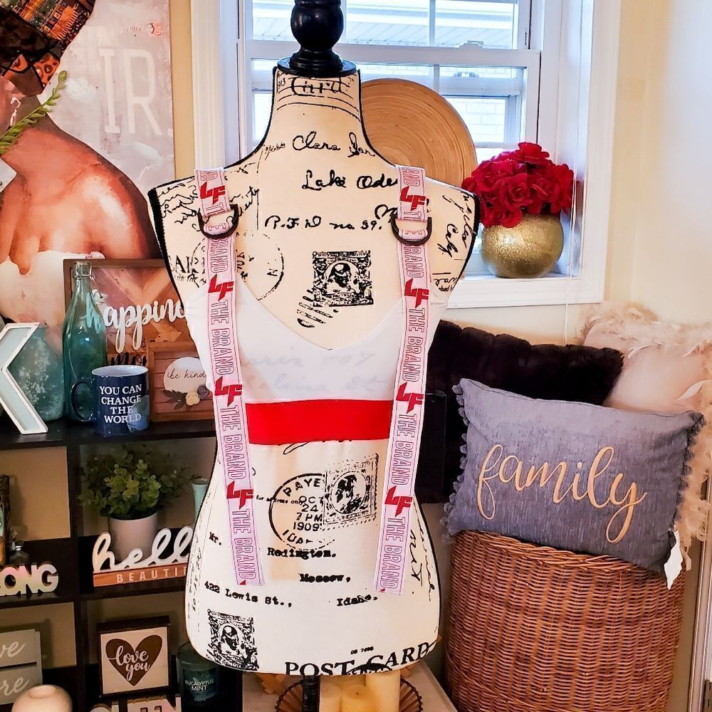 LF Sporty Ribbon Logo Bralette